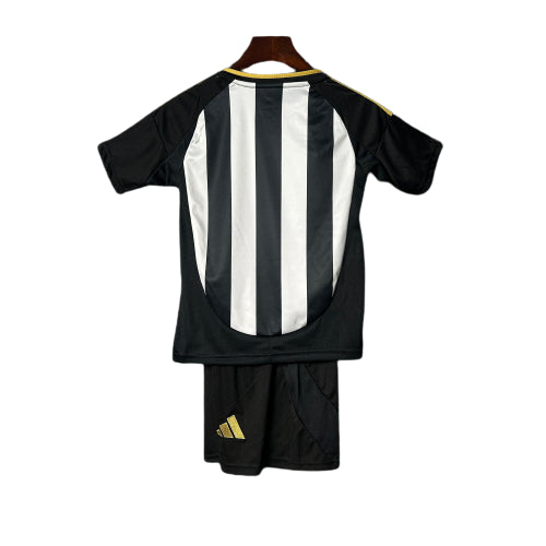 Conjunto Infantil - Atlético Mineiro 25/26 I de Local