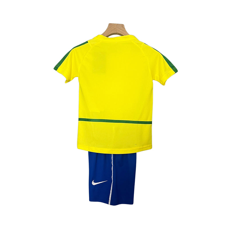 Conjunto Infantil Retrô - Brasil 2002 I de Local
