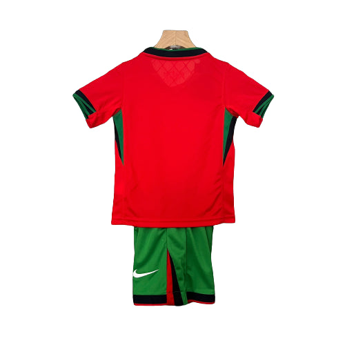 Conjunto Infantil - Portugal 24/25 I de Local